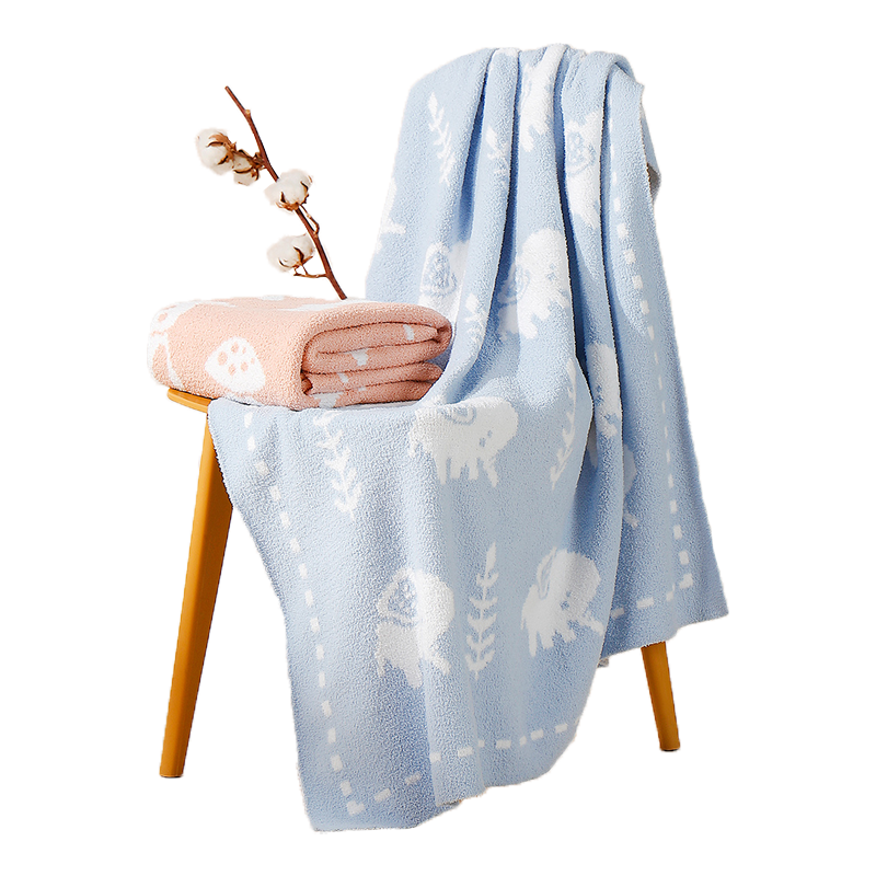 Feather yarn double-sided blanket