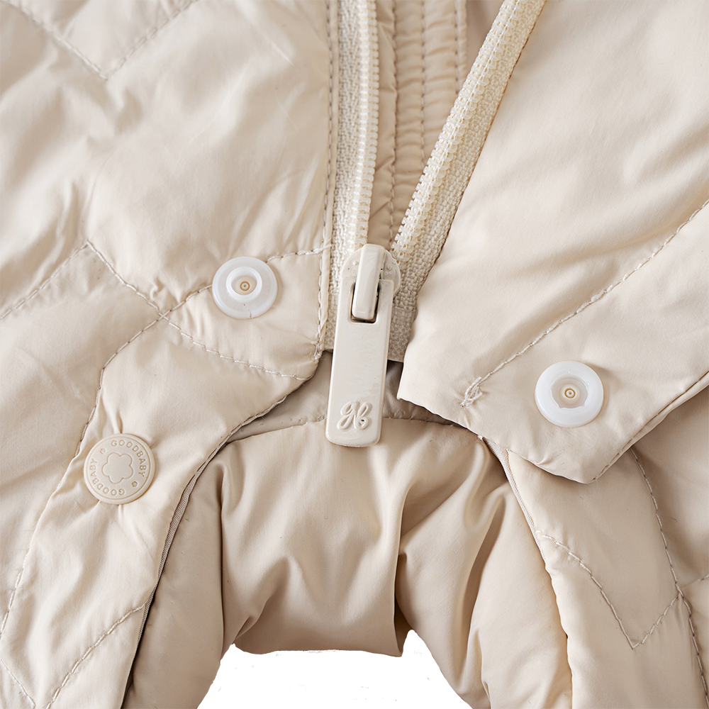 بدلة جسم خفيفة الوزن مبطنة بالريش مع آذان ثلاثية الأبعاد