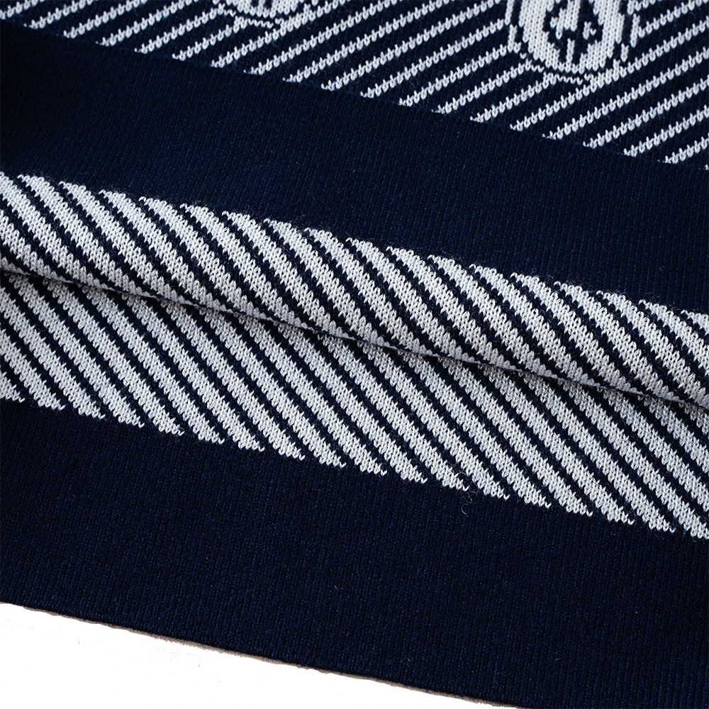 كنزة كلاسيكية قابلة للارتداء