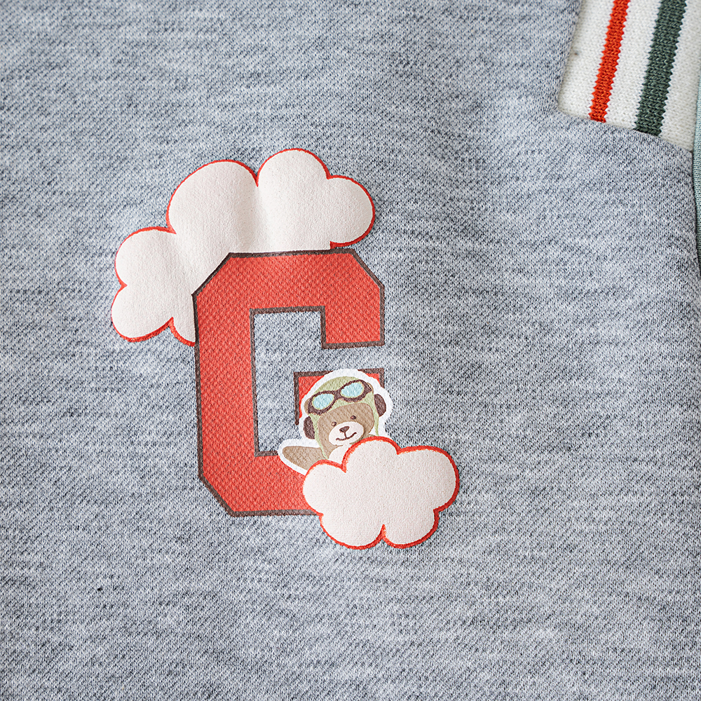 Contrast color baseball jacket